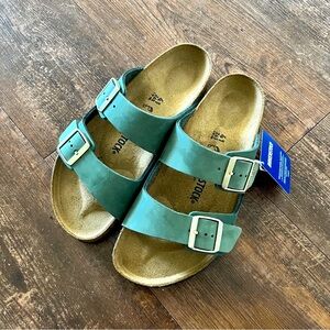 NWT Birkenstock Arizona Double Strap Sandals in Thyme Green